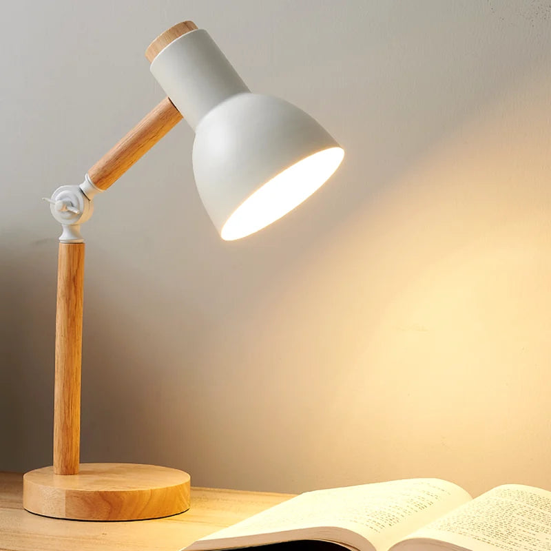 Lampe de bureau en bois orientable, style nordique