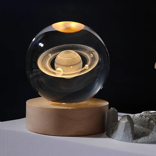 Boule de cristal lumineuse gravée en 3D
